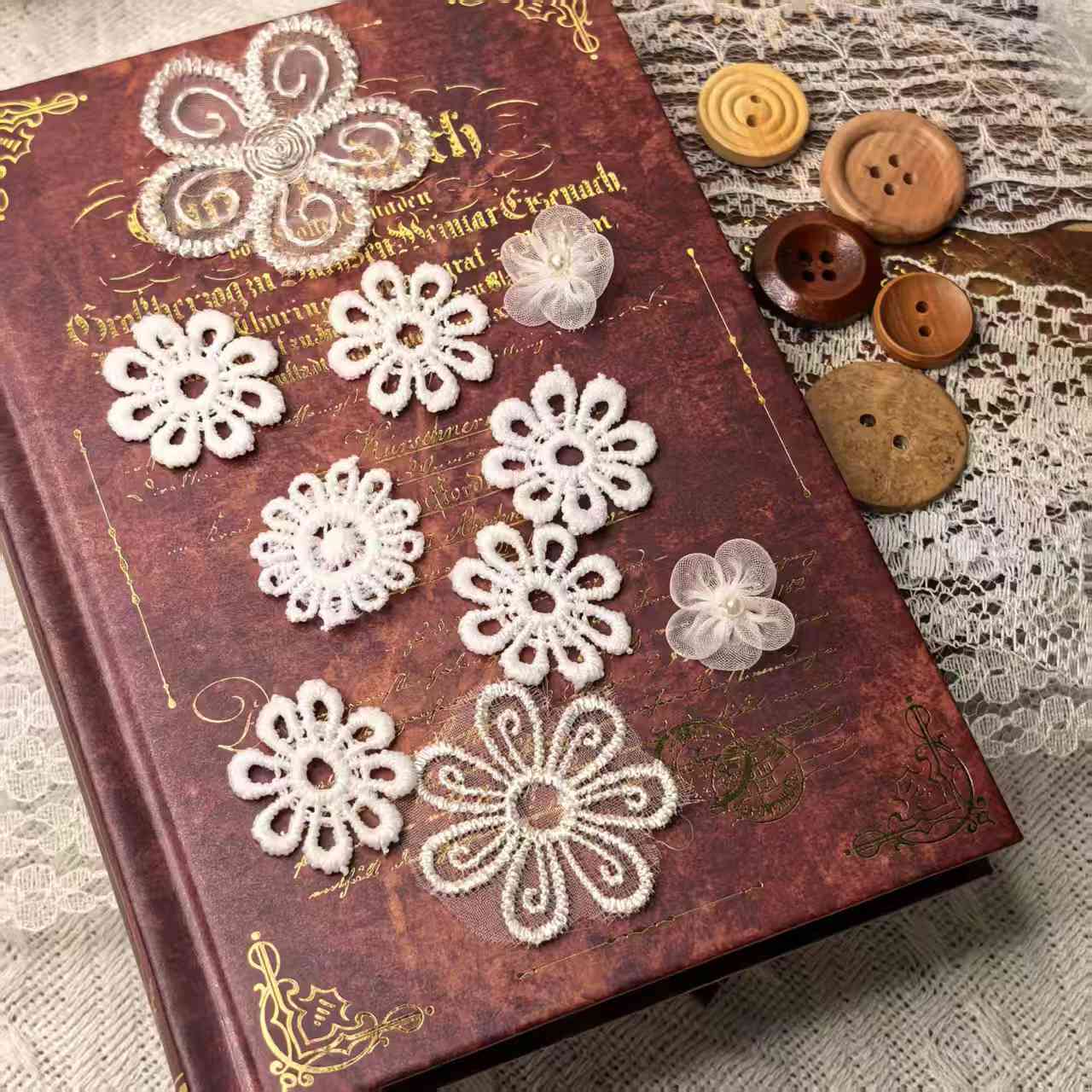 Vintage Lace Trim Journal Kit